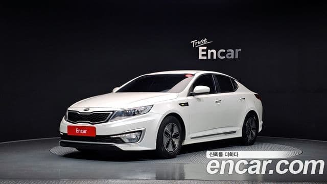 Kia K5 гибрид Deluxe, 2013 1