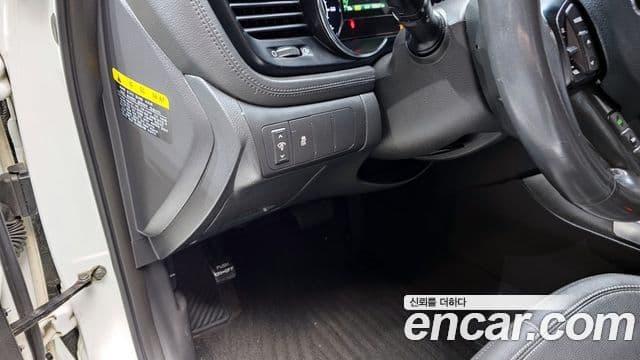 Kia K5 гибрид Deluxe, 2013 15