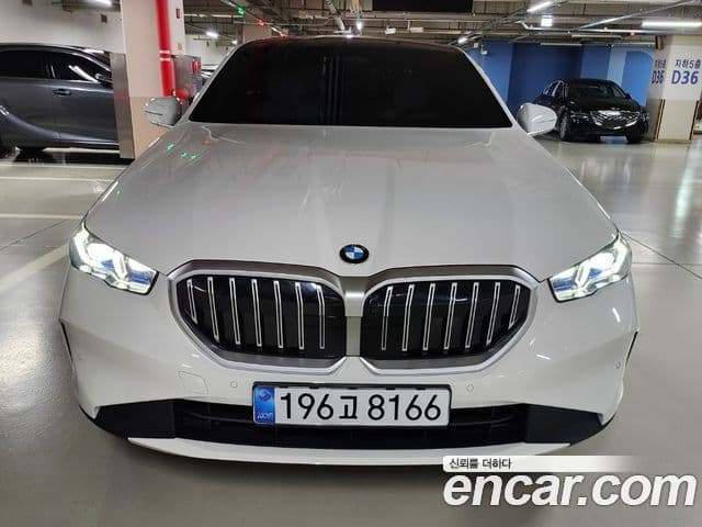 BMW 5시리즈 (G60), 2025 1
