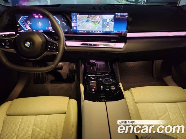 BMW 5시리즈 (G60), 2025 7