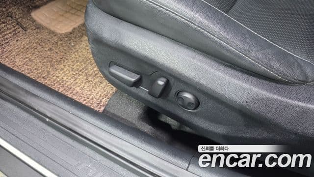 Kia The / новый New Niro Prestige, 2020 18