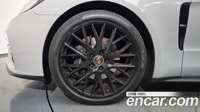 Porsche Panamera (971) Executive, 2022 все фото