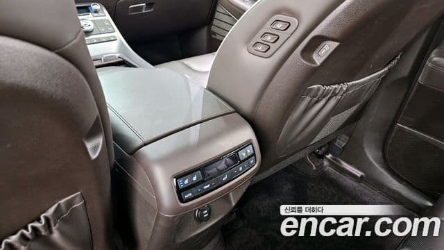 Hyundai The / новый New Palisade Calligraphy, 2024 18