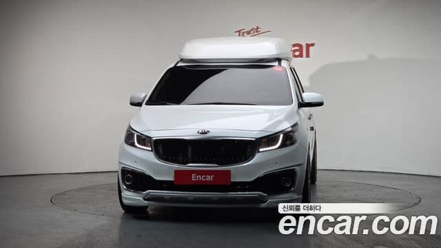 Kia All New Carnival VIP, 2016 3