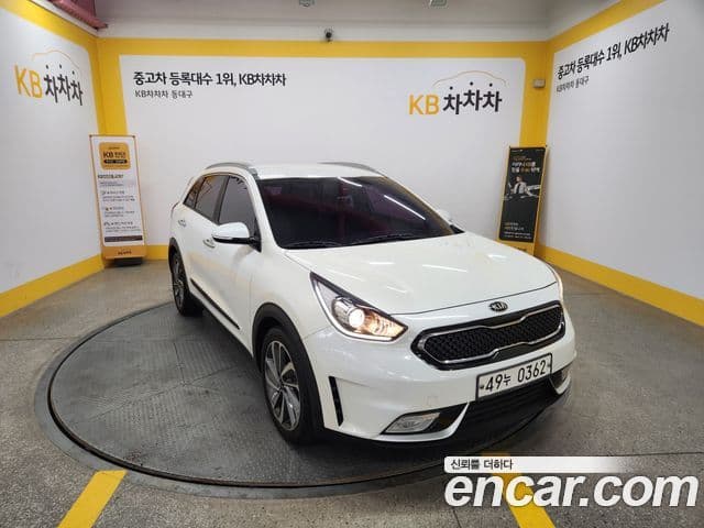 Kia Niro Prestige, 2017 1