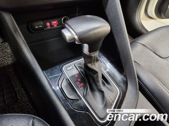 Kia Niro Prestige, 2017 9