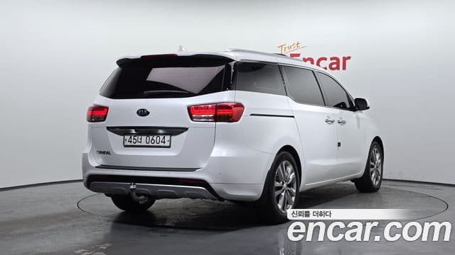 Kia All New Carnival Prestige, 2016 2