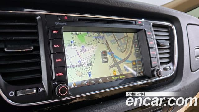 Kia All New Carnival Prestige, 2016 16