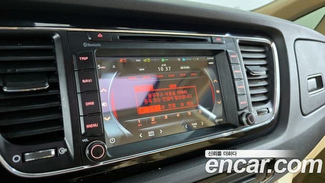 Kia All New Carnival Prestige, 2016 17