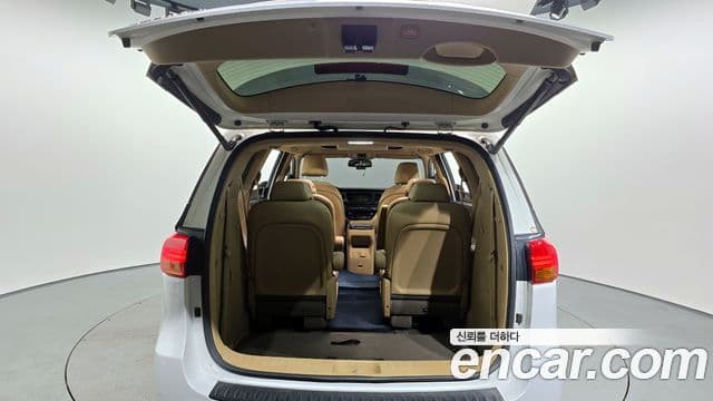 Kia All New Carnival Prestige, 2016 20