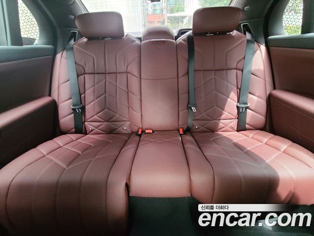 BMW 7시리즈 (G70) 740i xDrive M Sport, 2024 8