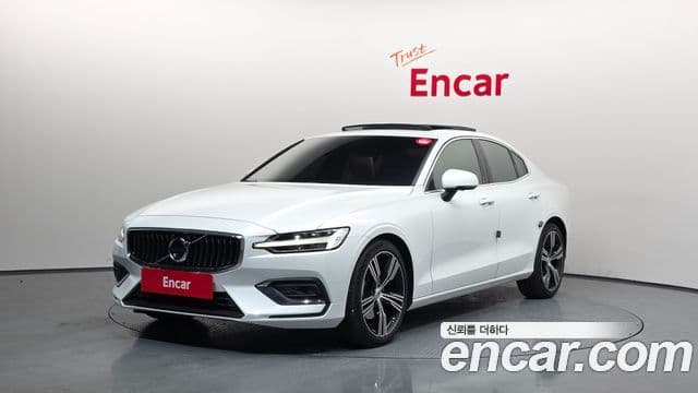 Volvo S60 3세대 B5 Inscription, 2022 1