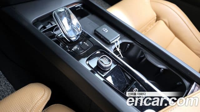 Volvo S60 3세대 B5 Inscription, 2022 9