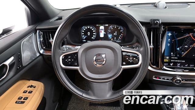 Volvo S60 3세대 B5 Inscription, 2022 13