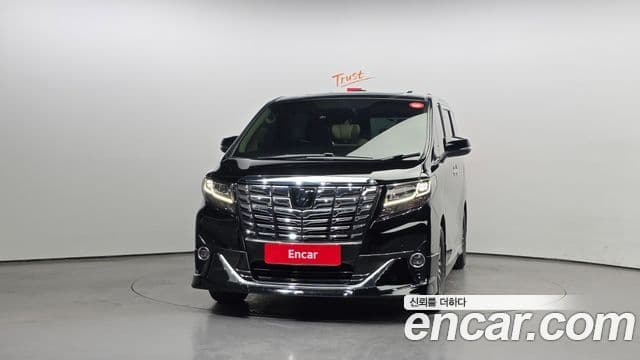 Toyota Alphard, 2016 3
