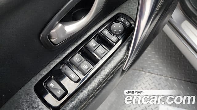 Renault Korea(Samsung) SM7 Nova LPLI 2.0 LPe для людей с инвалидностью, 2016 17