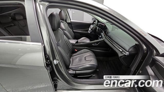 Hyundai Avante (CN7) Inspiration, 2021 13