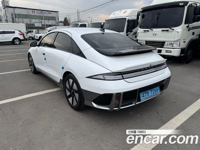 Hyundai Ioniq 6 Exclusive Plus, 2023 3