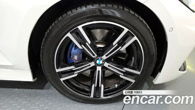 BMW 3시리즈 (G20) 320i M Sport, 2025 все фото