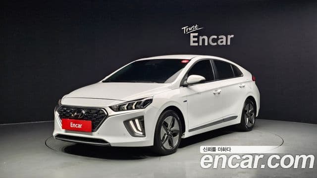 Hyundai The / новый New Ioniq гибрид Q, 2020 1