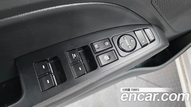 Hyundai Avante AD Special, 2016 12