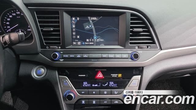 Hyundai Avante AD Special, 2016 15