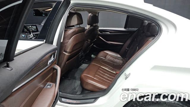 BMW 5시리즈 (G30) 520d Luxury Plus, 2018 19