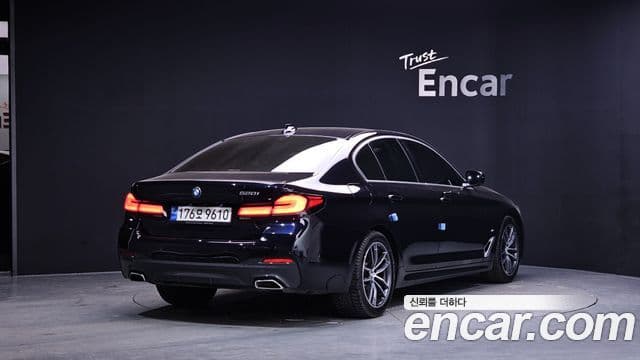 BMW 5시리즈 (G30) 520i M Sport, 2022 2