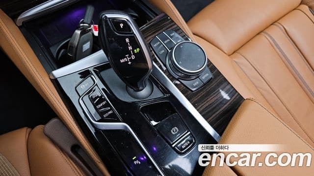 BMW 5시리즈 (G30) 520i M Sport, 2022 9