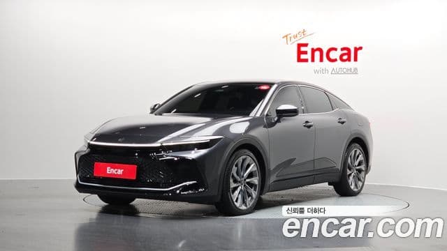 Toyota 크라운 кроссовер, 2023 1