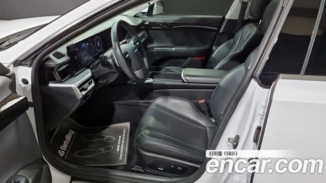 Hyundai Grandeur (GN7) Premium, 2023 10