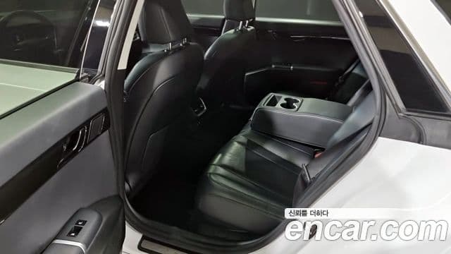 Hyundai Grandeur (GN7) Premium, 2023 11