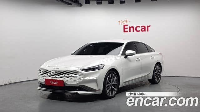 Kia K8 Signature, 2023 1