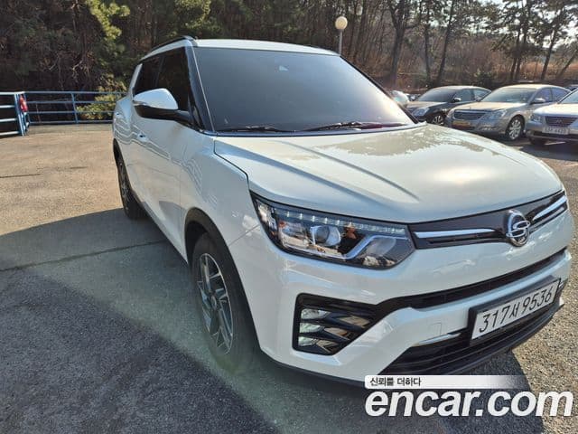 KG모빌리티(SsangYong) Berry New Tivoli V3, 2022 2