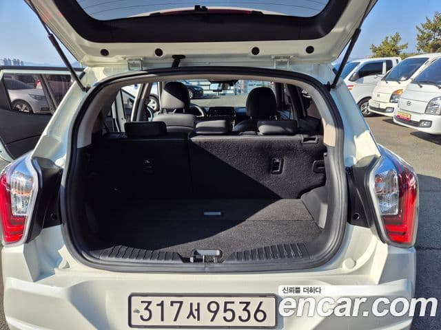 KG모빌리티(SsangYong) Berry New Tivoli V3, 2022 11