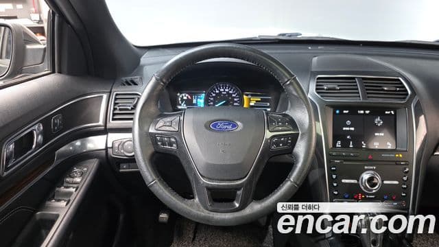 Ford Explorer 5세대, 2019 13