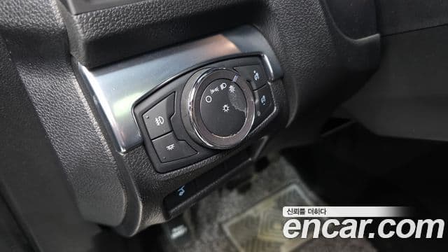 Ford Explorer 5세대, 2019 19