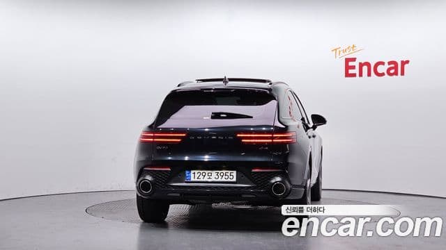 Genesis GV70, 2021 4