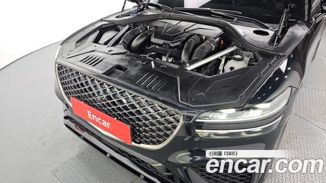 Genesis GV70, 2021 6