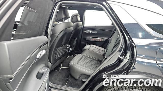 Genesis GV70, 2021 12