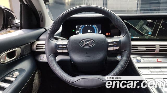 Hyundai NEXO Premium, 2020 13