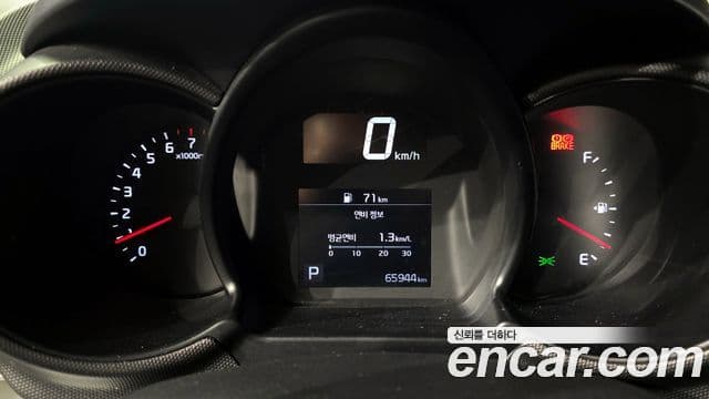 Kia The / новый New Ray Standard, 2022 8