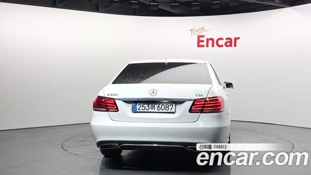 Mercedes-Benz E-класс W212 Avantgarde, 2015 4