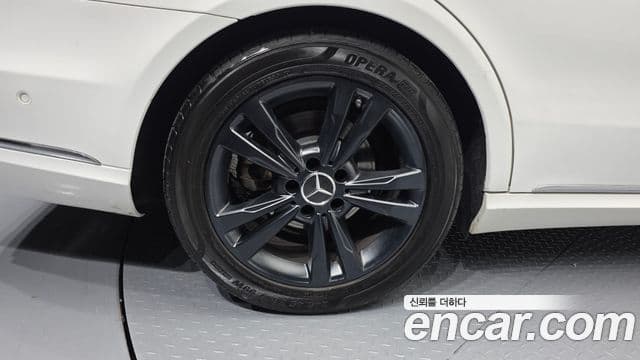 Mercedes-Benz E-класс W212 Avantgarde, 2015 все фото