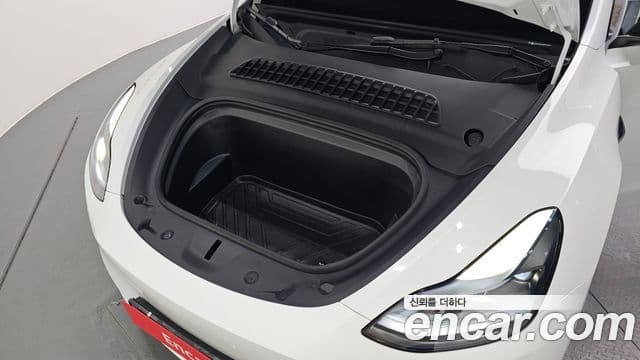 Tesla модель Y, 2024 6