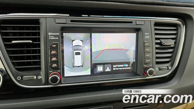 Kia All New Carnival Prestige, 2015 16
