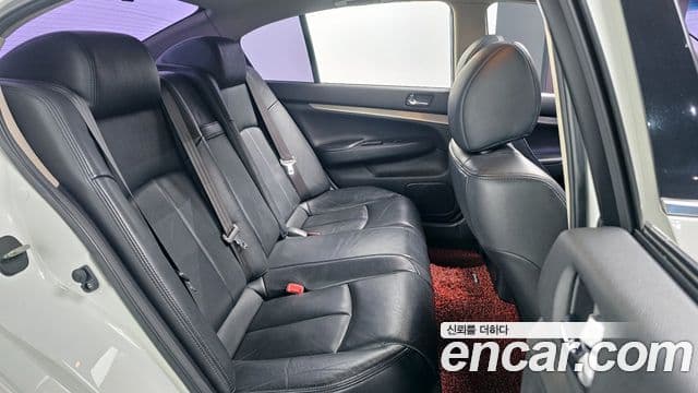 Infiniti G25 V36, 2013 12