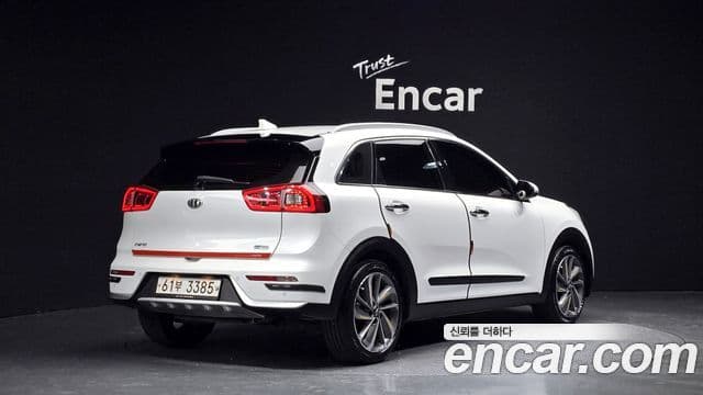 Kia Niro Prestige, 2017 2