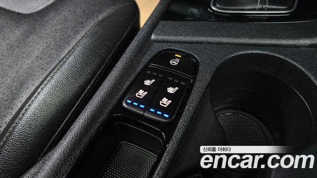 Kia Niro Prestige, 2017 18