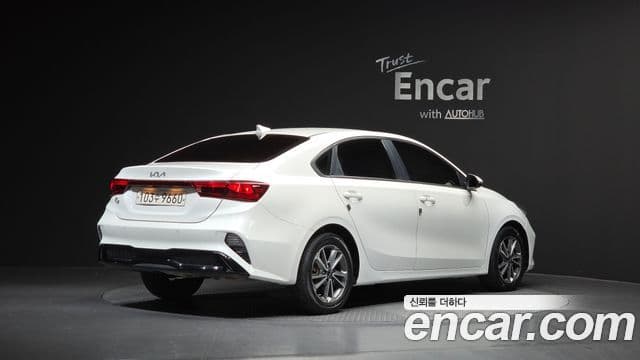 Kia The / новый New K3 2세대 Trendy, 2022 2